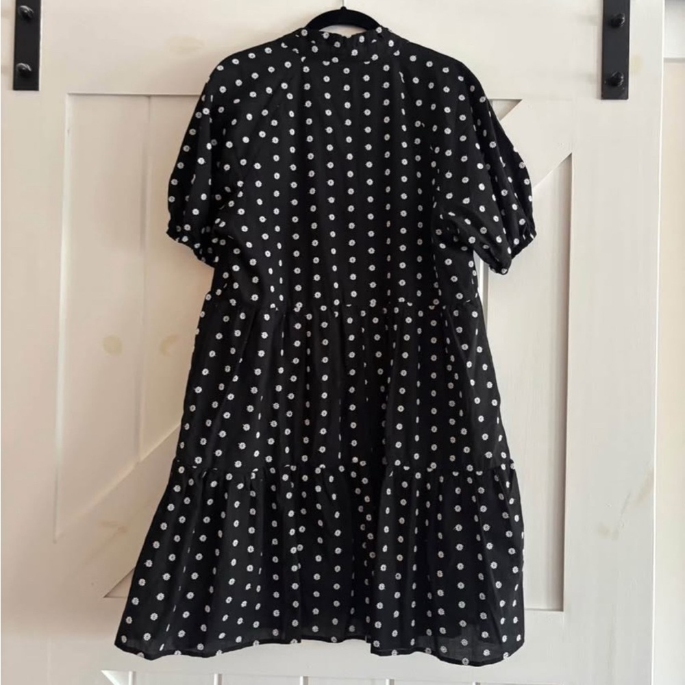 CeCe Black and White Floral Embroidered 100% Cotton Dress - Picture 6 of 6